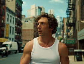 Jeremy Allen White – Calvin Klein